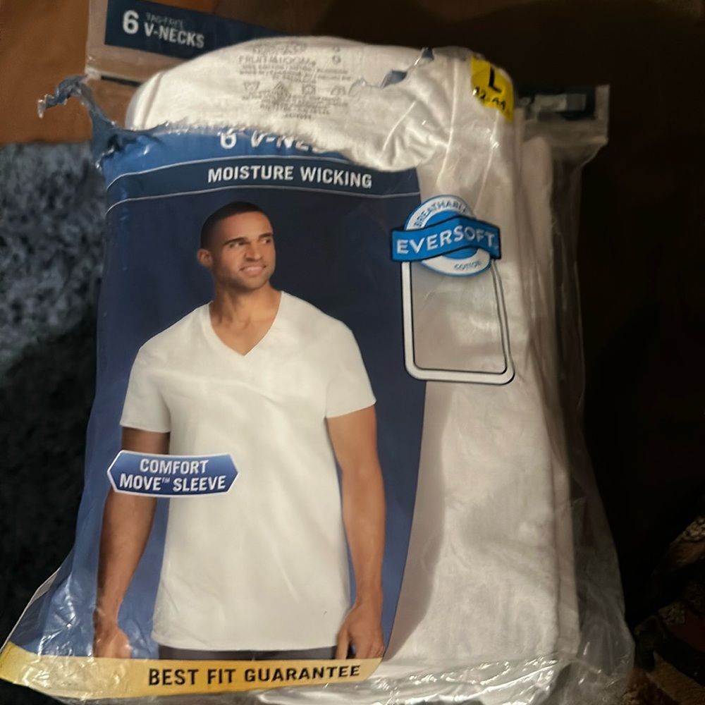 Package of men’s  T-shirts